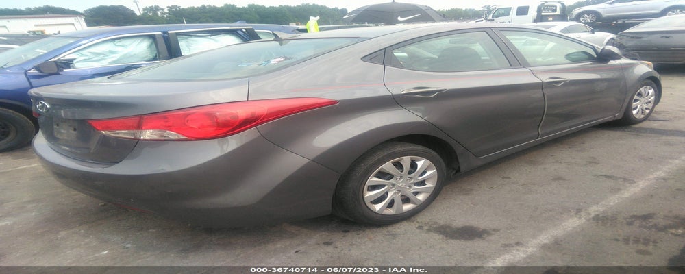 5NPDH4AE1DH220333 2013 HYUNDAI ELANTRA photo no. 4