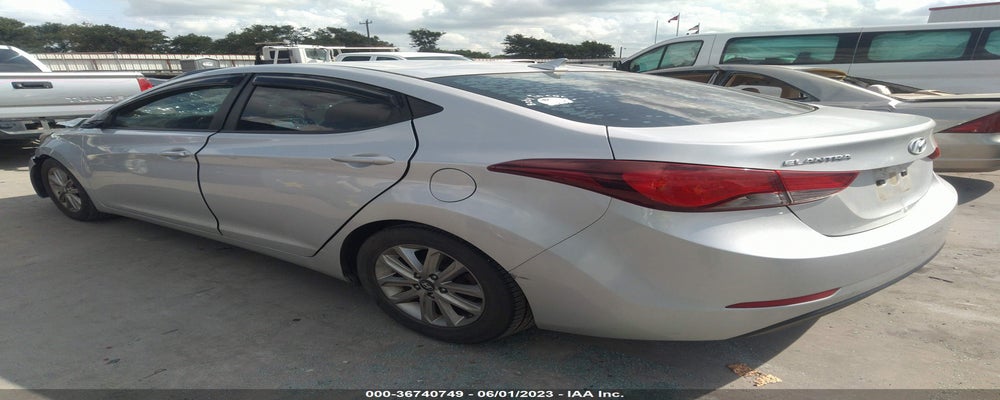 5NPDH4AE6FH586002 2015 HYUNDAI ELANTRA photo no. 3
