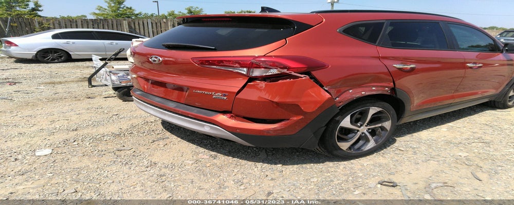 KM8J3CA25HU302770 2017 HYUNDAI TUCSON photo no. 6