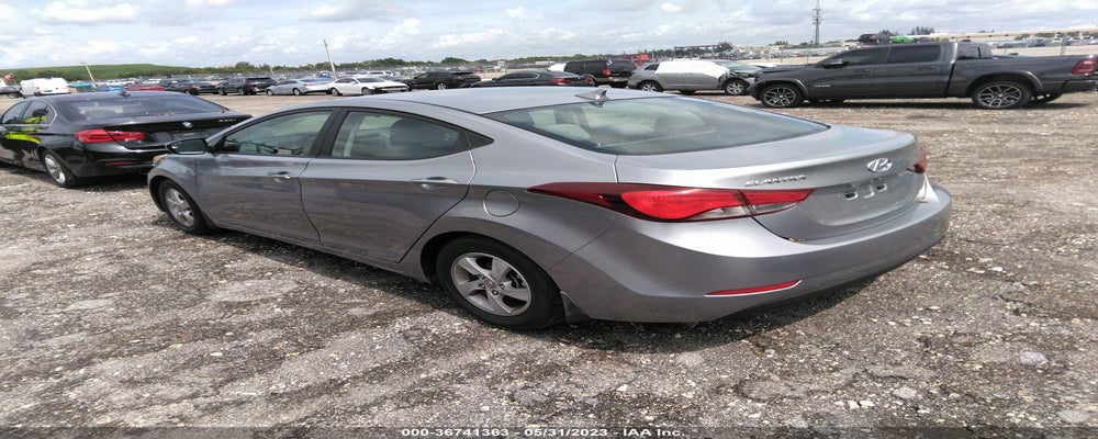 5NPDH4AE4FH593188 2015 HYUNDAI ELANTRA photo no. 3