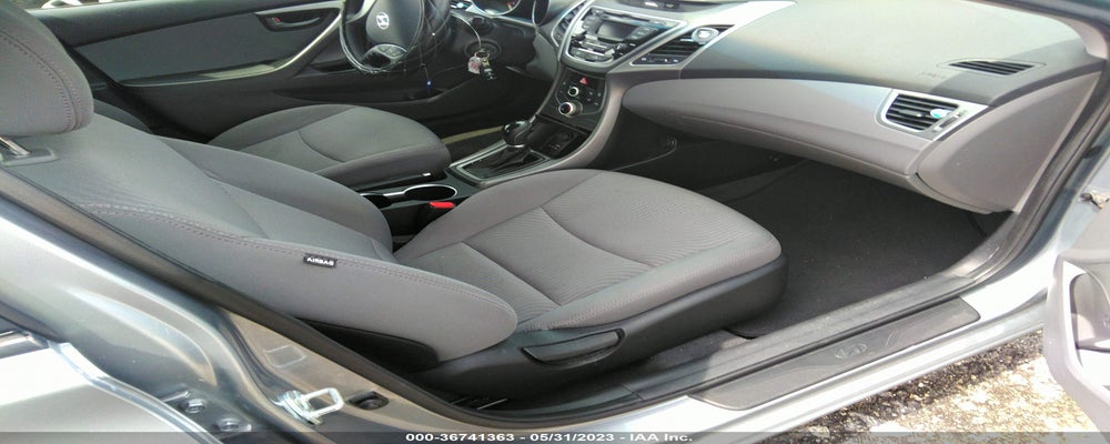 5NPDH4AE4FH593188 2015 HYUNDAI ELANTRA photo no. 5