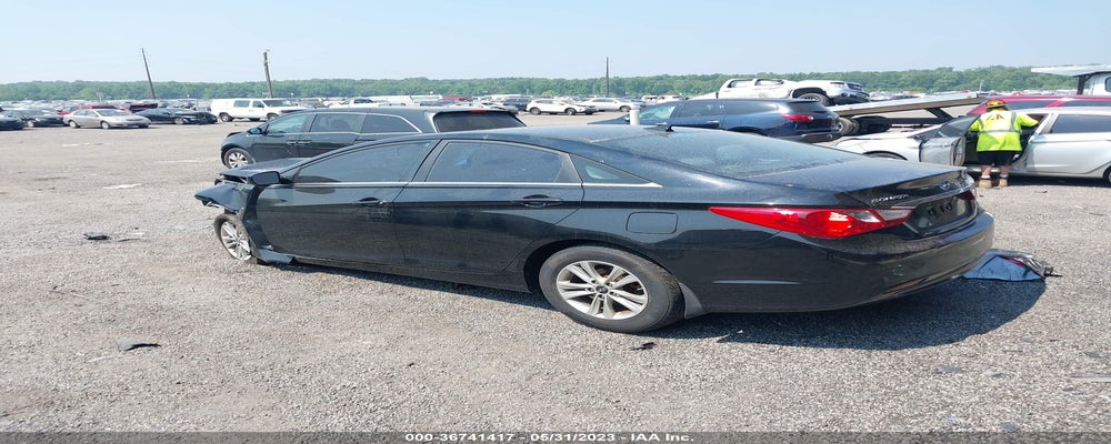 5NPEB4AC1CH468827 2012 HYUNDAI SONATA photo no. 3