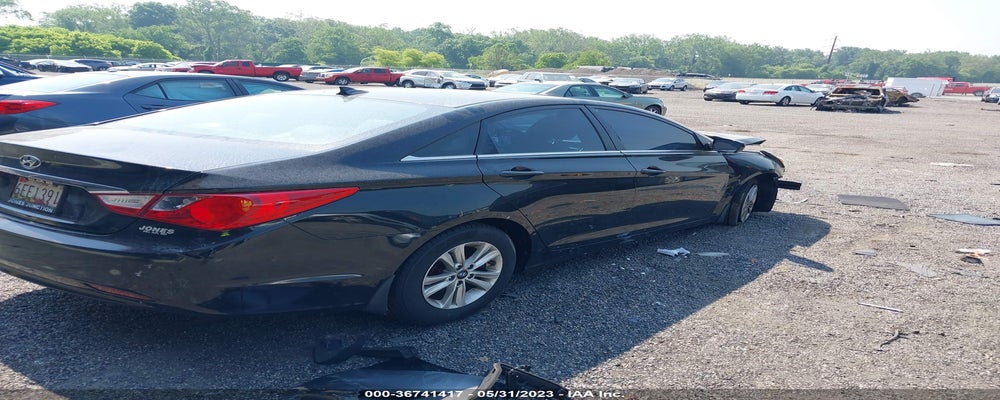 5NPEB4AC1CH468827 2012 HYUNDAI SONATA photo no. 4