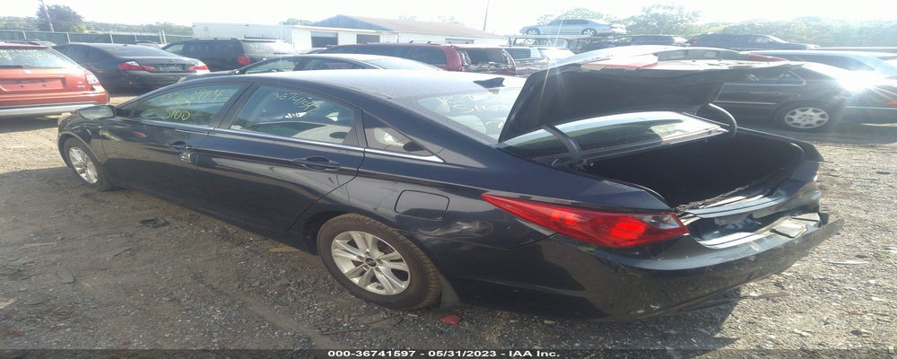 5NPEB4AC7BH085957 2011 HYUNDAI SONATA photo no. 3