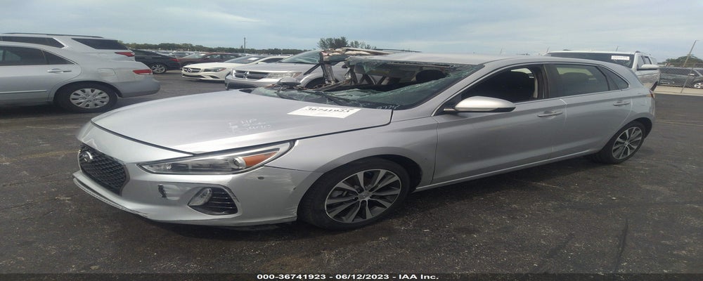 KMHH35LE9KU098774 2019 HYUNDAI ELANTRA GT photo no. 2