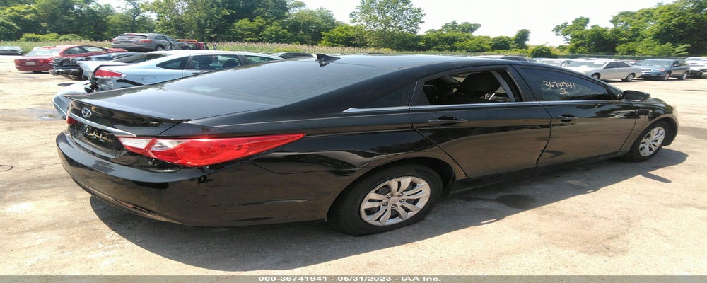 5NPEB4AC4BH270659 2011 HYUNDAI SONATA photo no. 4
