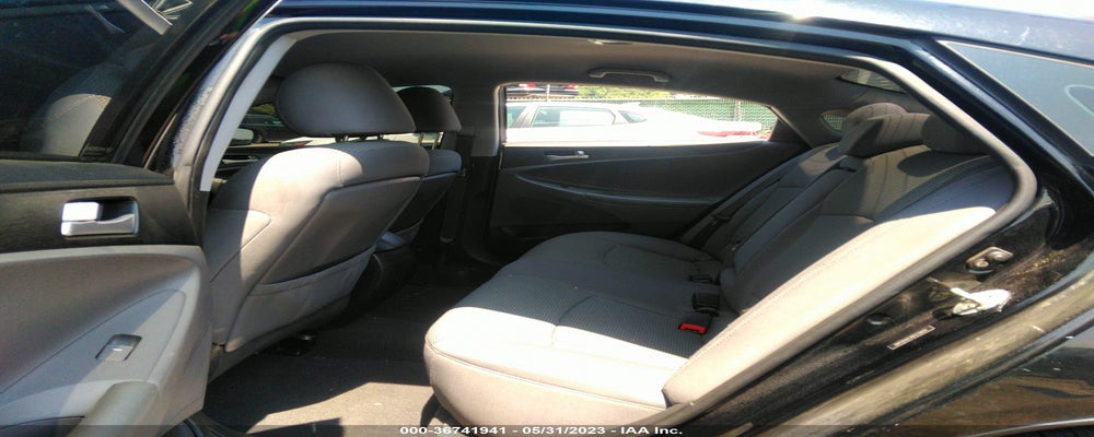 5NPEB4AC4BH270659 2011 HYUNDAI SONATA photo no. 8