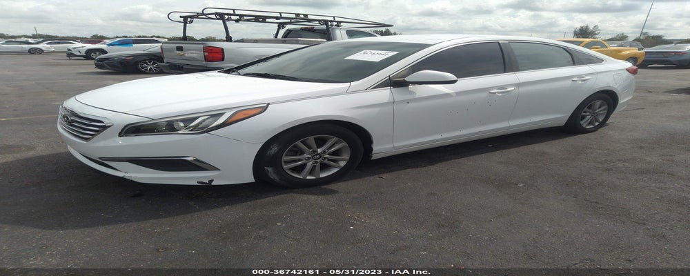 5NPE24AF0GH371022 2016 HYUNDAI SONATA photo no. 2