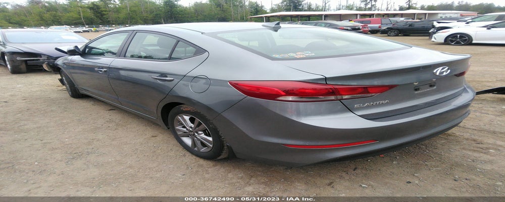 KMHD84LF9JU519751 2018 HYUNDAI ELANTRA photo no. 3