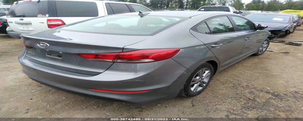KMHD84LF9JU519751 2018 HYUNDAI ELANTRA photo no. 4
