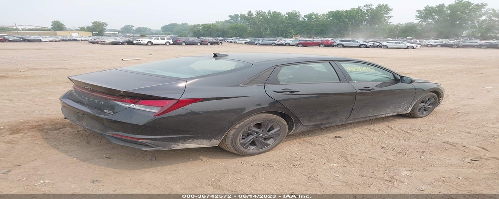 5NPLS4AG1MH004318 2021 HYUNDAI ELANTRA photo no. 4