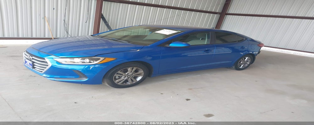 KMHD84LF3HU371574 2017 HYUNDAI ELANTRA photo no. 2