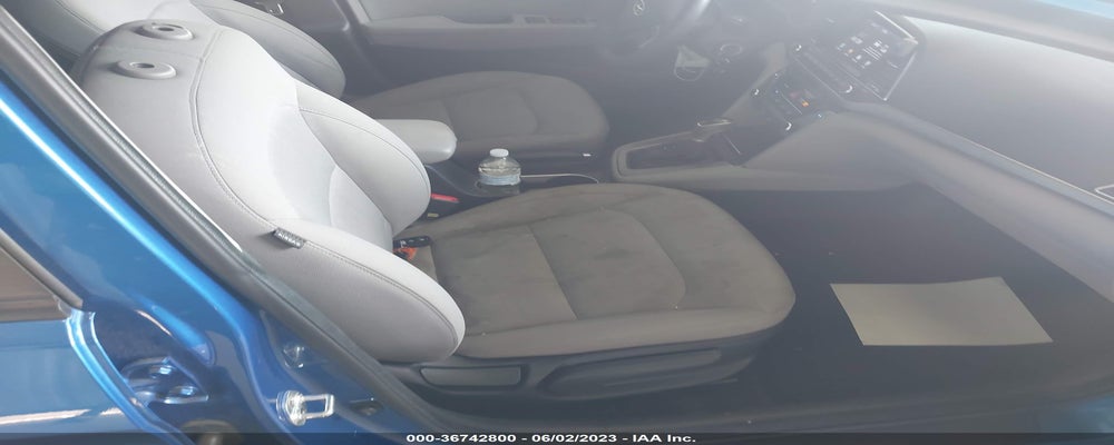 KMHD84LF3HU371574 2017 HYUNDAI ELANTRA photo no. 5