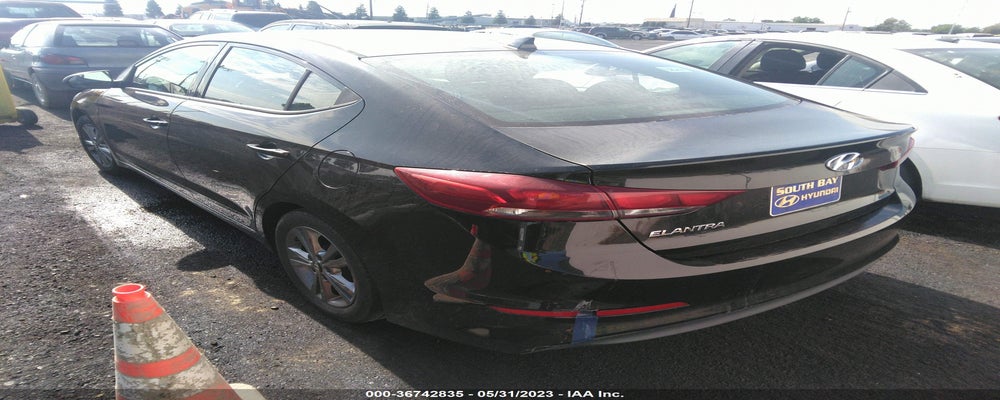 5NPD84LF8HH180957 2017 HYUNDAI ELANTRA photo no. 3