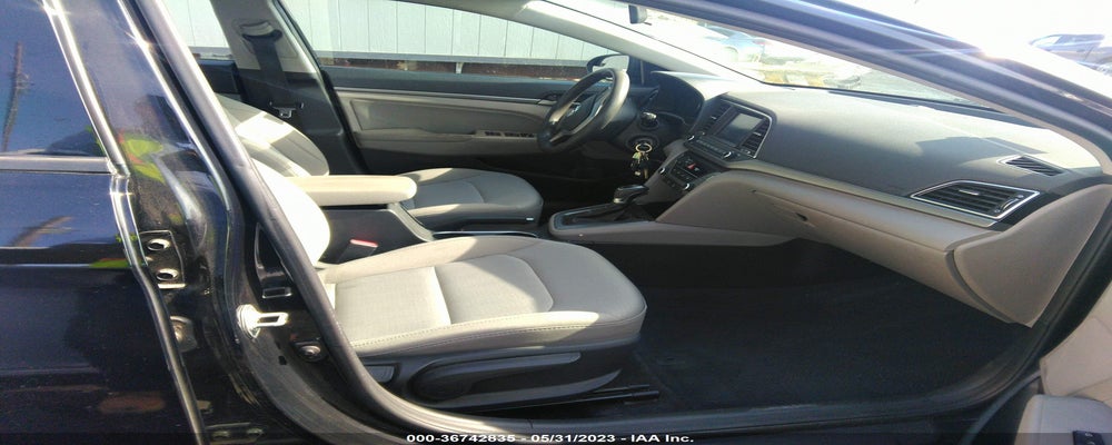 5NPD84LF8HH180957 2017 HYUNDAI ELANTRA photo no. 5