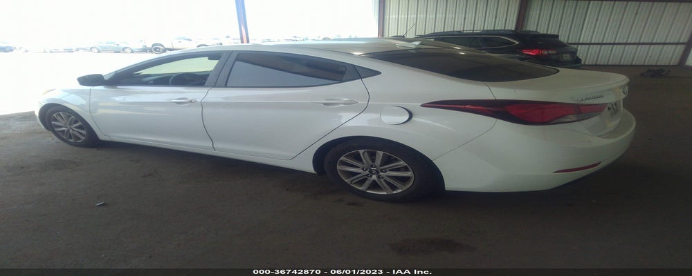 5NPDH4AE0GH722819 2016 HYUNDAI ELANTRA photo no. 3