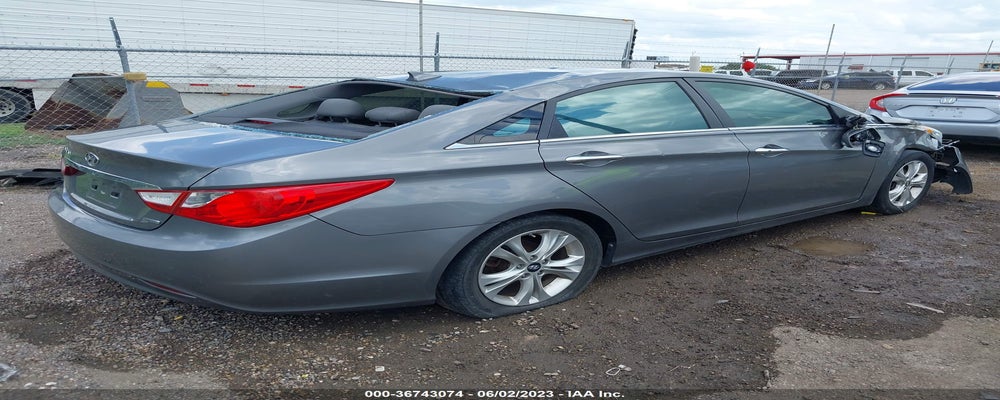 5NPEC4AC5DH542037 2013 HYUNDAI SONATA photo no. 4
