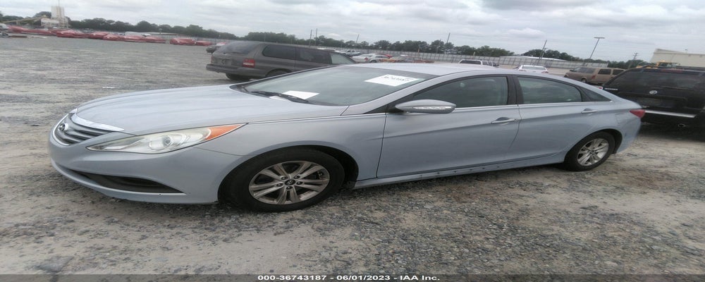 5NPEB4AC6EH934559 2014 HYUNDAI SONATA photo no. 2