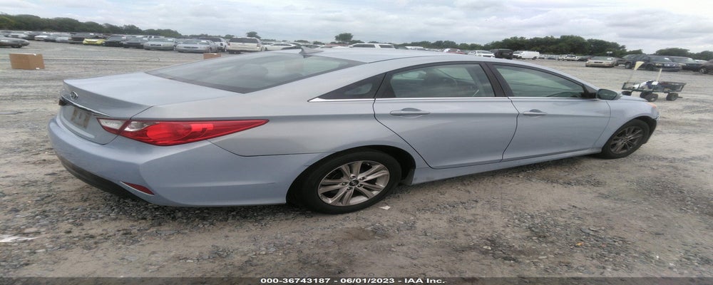 5NPEB4AC6EH934559 2014 HYUNDAI SONATA photo no. 4