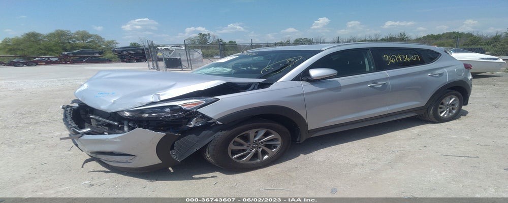 KM8J3CA43HU466844 2017 HYUNDAI TUCSON photo no. 2