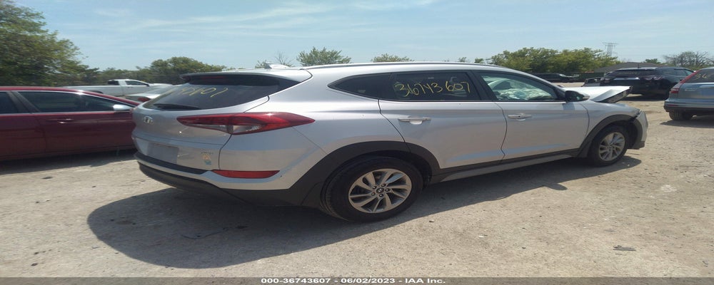 KM8J3CA43HU466844 2017 HYUNDAI TUCSON photo no. 4