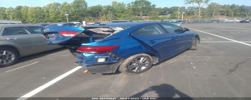 5NPD84LF4HH123395 2017 HYUNDAI ELANTRA photo no. 4