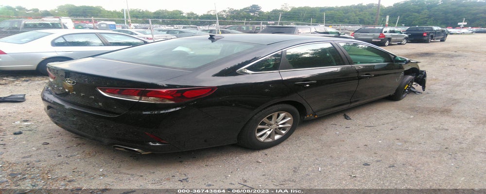5NPE24AF0KH794238 2019 HYUNDAI SONATA photo no. 4