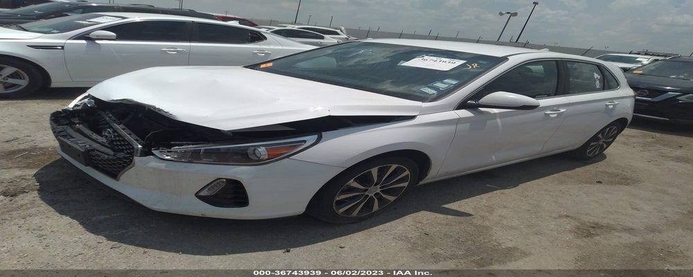 KMHH35LE2JU025549 2018 HYUNDAI ELANTRA GT photo no. 2