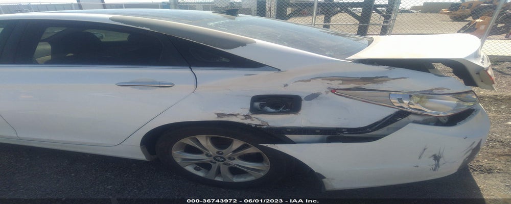 5NPEC4AC8DH657988 2013 HYUNDAI SONATA photo no. 6