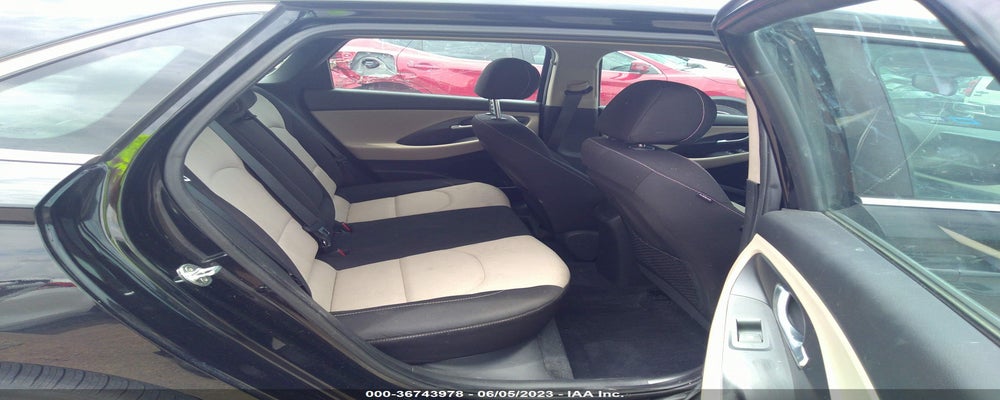 KMHH35LE8JU039617 2018 HYUNDAI ELANTRA GT photo no. 8