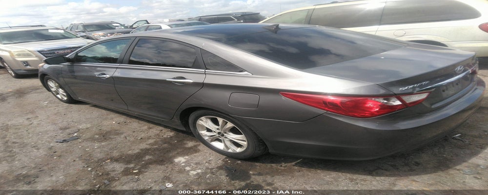 5NPEC4AC0DH531933 2013 HYUNDAI SONATA photo no. 3