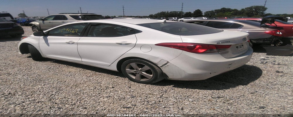 5NPDH4AE2DH403238 2013 HYUNDAI ELANTRA photo no. 3