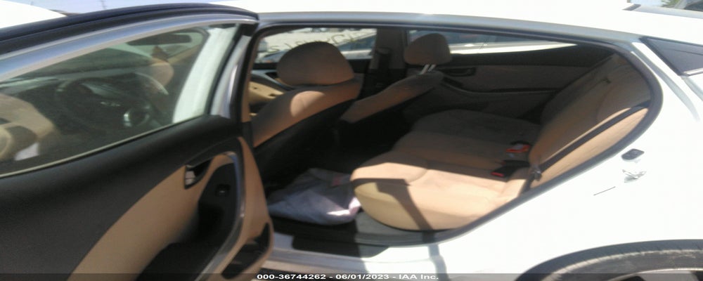 5NPDH4AE2DH403238 2013 HYUNDAI ELANTRA photo no. 8