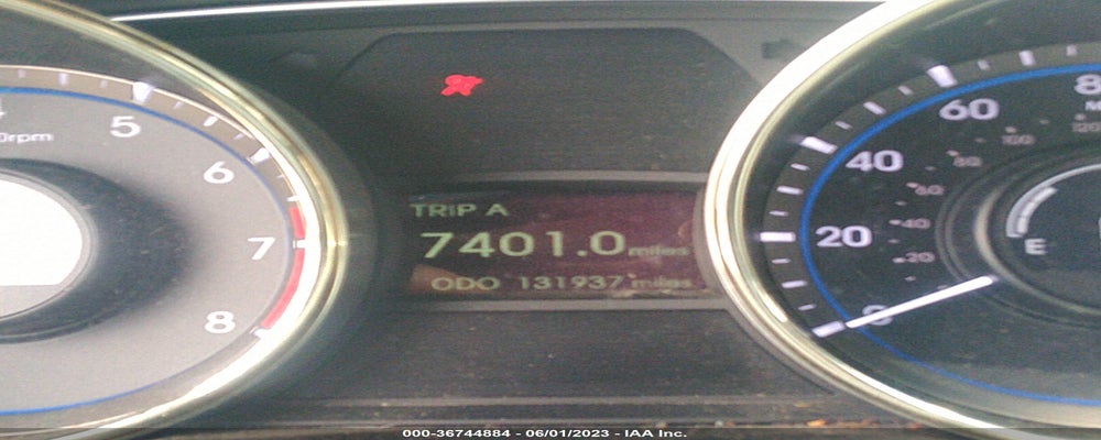 5NPEC4AC9BH124335 2011 HYUNDAI SONATA photo no. 7