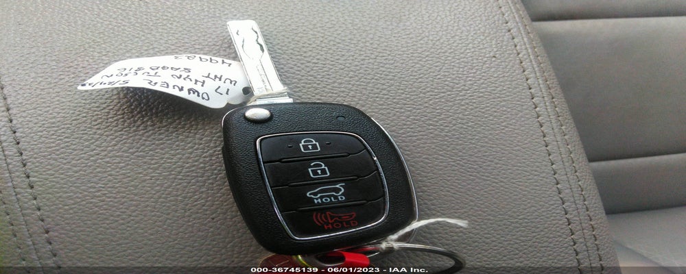 KM8J23A48HU550306 2017 HYUNDAI TUCSON photo no. 11