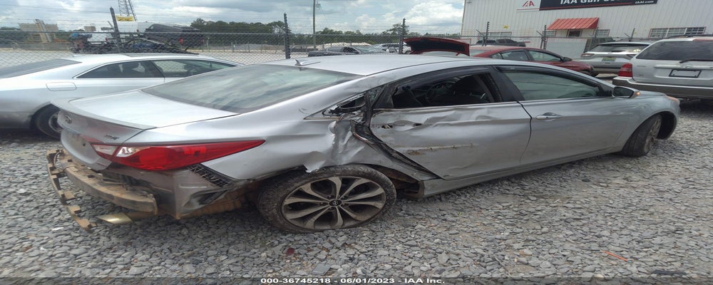 5NPEC4AB3DH743412 2013 HYUNDAI SONATA photo no. 4