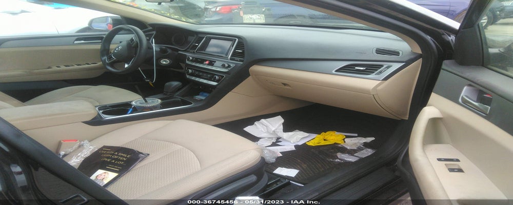 5NPE24AF8JH708379 2018 HYUNDAI SONATA photo no. 5