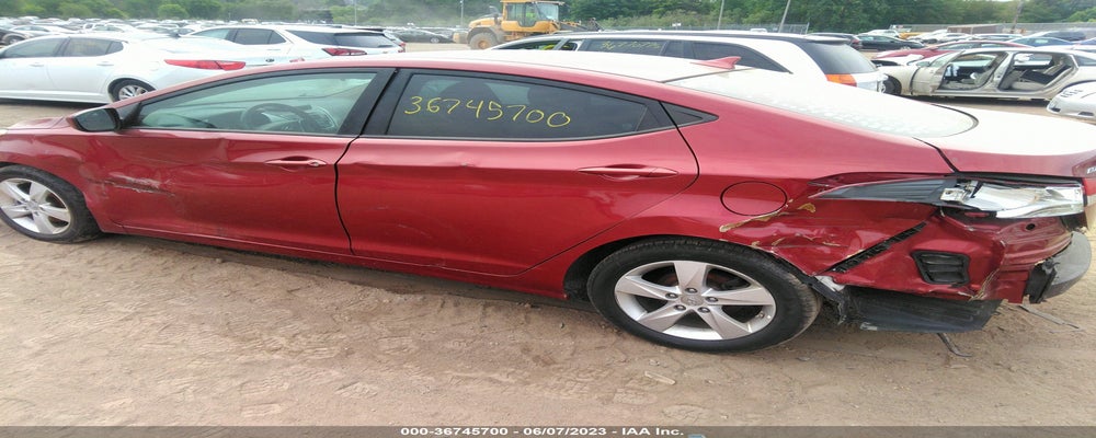 5NPDH4AEXDH437556 2013 HYUNDAI ELANTRA photo no. 6