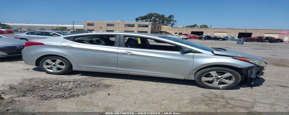 KMHDH4AE6DU540460 2013 HYUNDAI ELANTRA photo no. 5