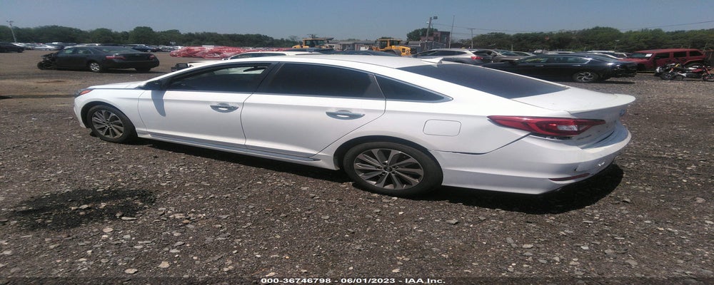 5NPE34AF7FH096082 2015 HYUNDAI SONATA photo no. 3