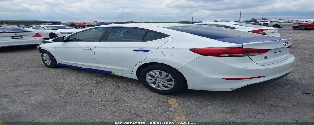 5NPD74LF9JH298248 2018 HYUNDAI ELANTRA photo no. 3