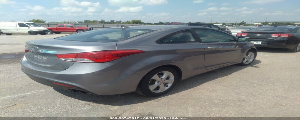 KMHDH6AE3DU001290 2013 HYUNDAI ELANTRA COUPE photo no. 4