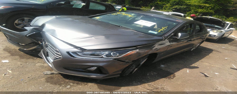5NPE24AF4KH806116 2019 HYUNDAI SONATA photo no. 2