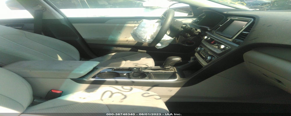 5NPE24AF4KH806116 2019 HYUNDAI SONATA photo no. 5