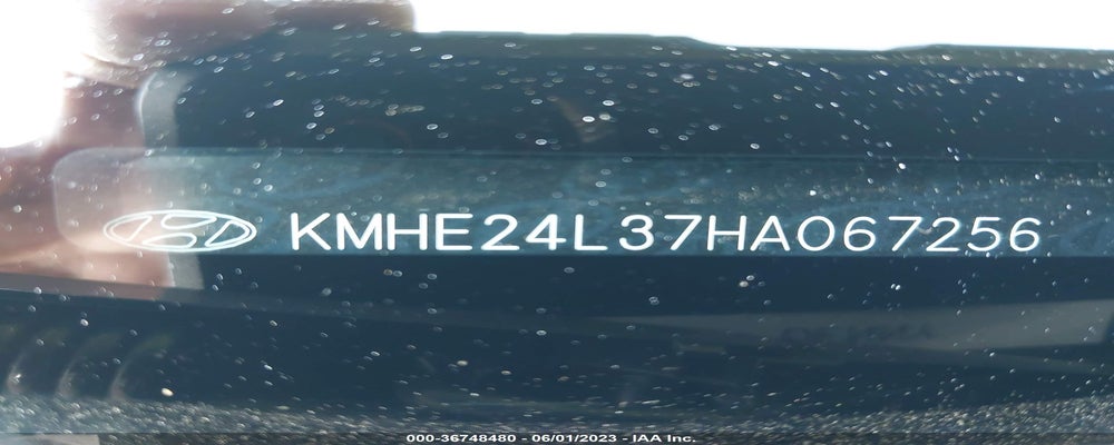 KMHE24L37HA067256 2017 HYUNDAI SONATA photo no. 9