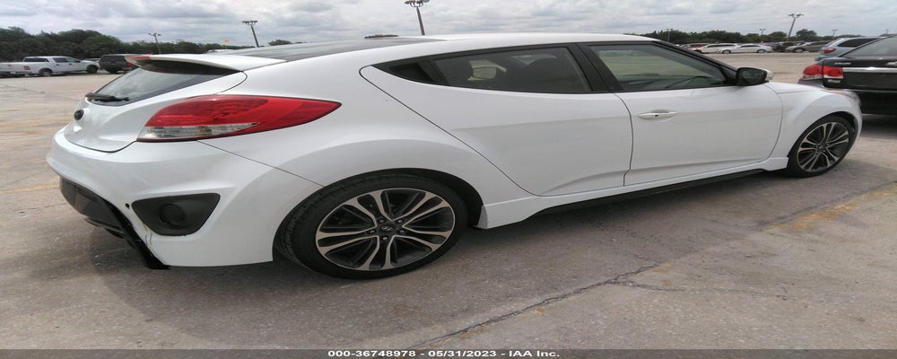 KMHTC6AE1GU285310 2016 HYUNDAI VELOSTER photo no. 4