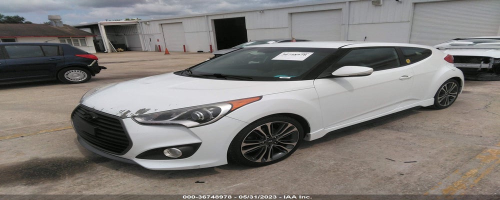 KMHTC6AE1GU285310 2016 HYUNDAI VELOSTER photo no. 6