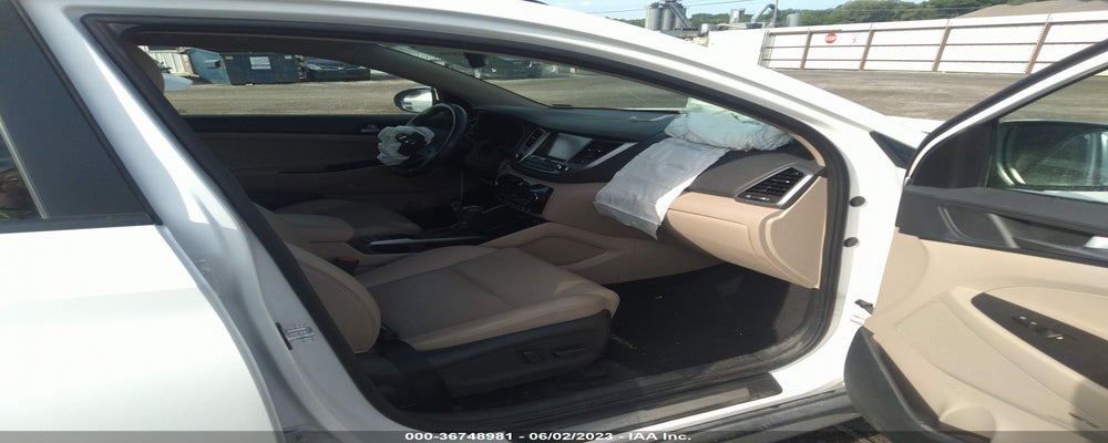 KM8J3CA22JU623185 2018 HYUNDAI TUCSON photo no. 5