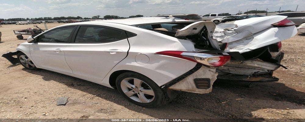 5NPDH4AE7DH367319 2013 HYUNDAI ELANTRA photo no. 3