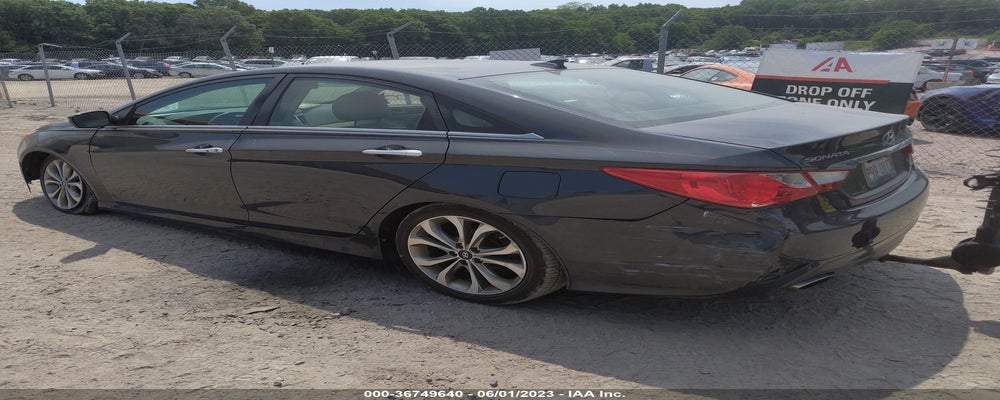 5NPEC4AB3EH818434 2014 HYUNDAI SONATA photo no. 3